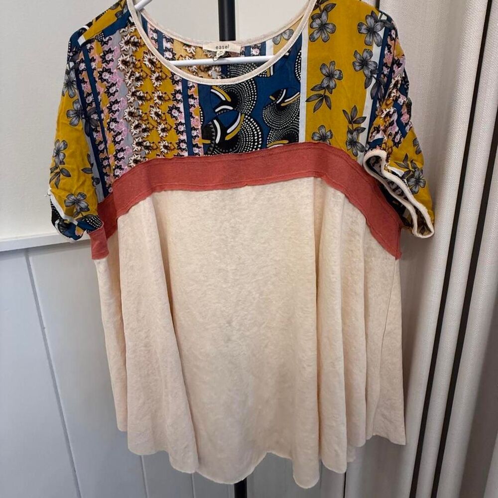 Easel Women's multi Blouse